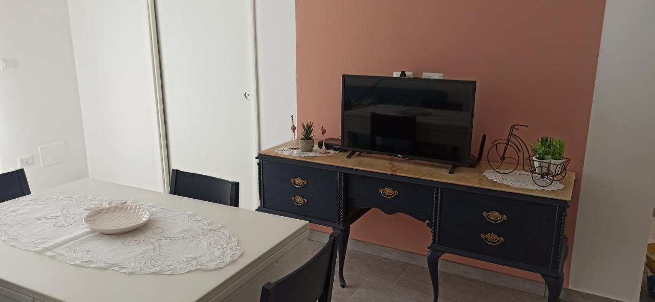 Casa Clara Al Mare Nel Salento Apartment Santa Maria al Bagno Bagian luar foto